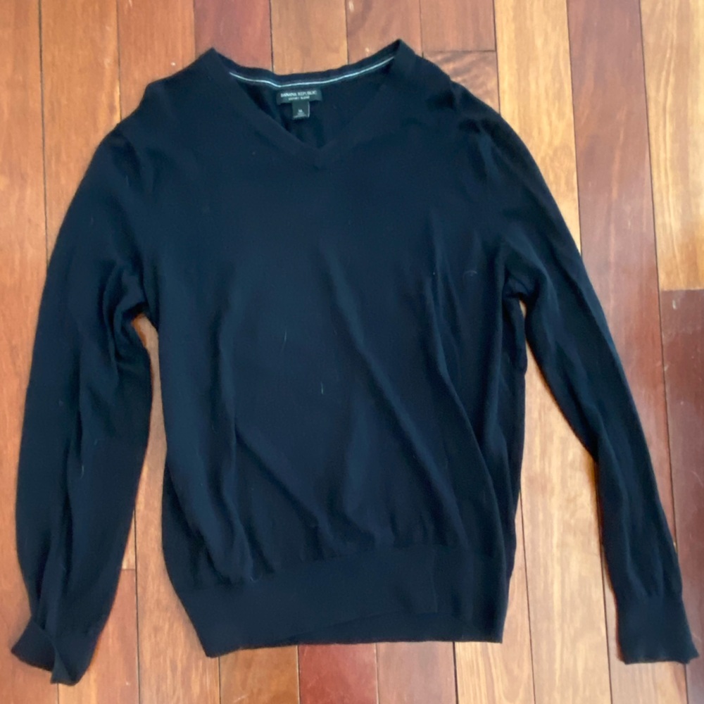 Banana Republic XL Men’s Black Luxury Blend Sweater